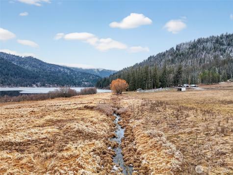 3016 Deep Lake North Shore Way Colville WA 99114