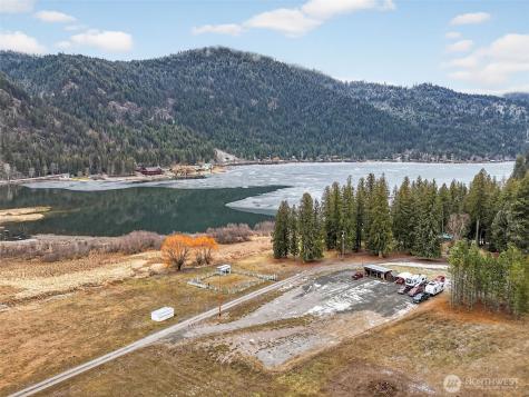3016 Deep Lake North Shore Way Colville WA 99114