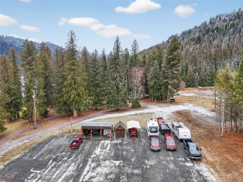 3016 Deep Lake North Shore Way Colville WA 99114