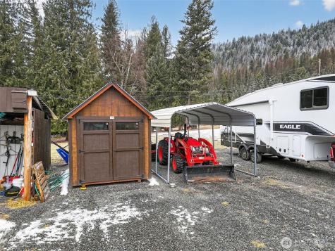 3016 Deep Lake North Shore Way Colville WA 99114