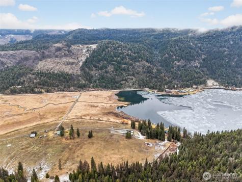 3016 Deep Lake North Shore Way Colville WA 99114