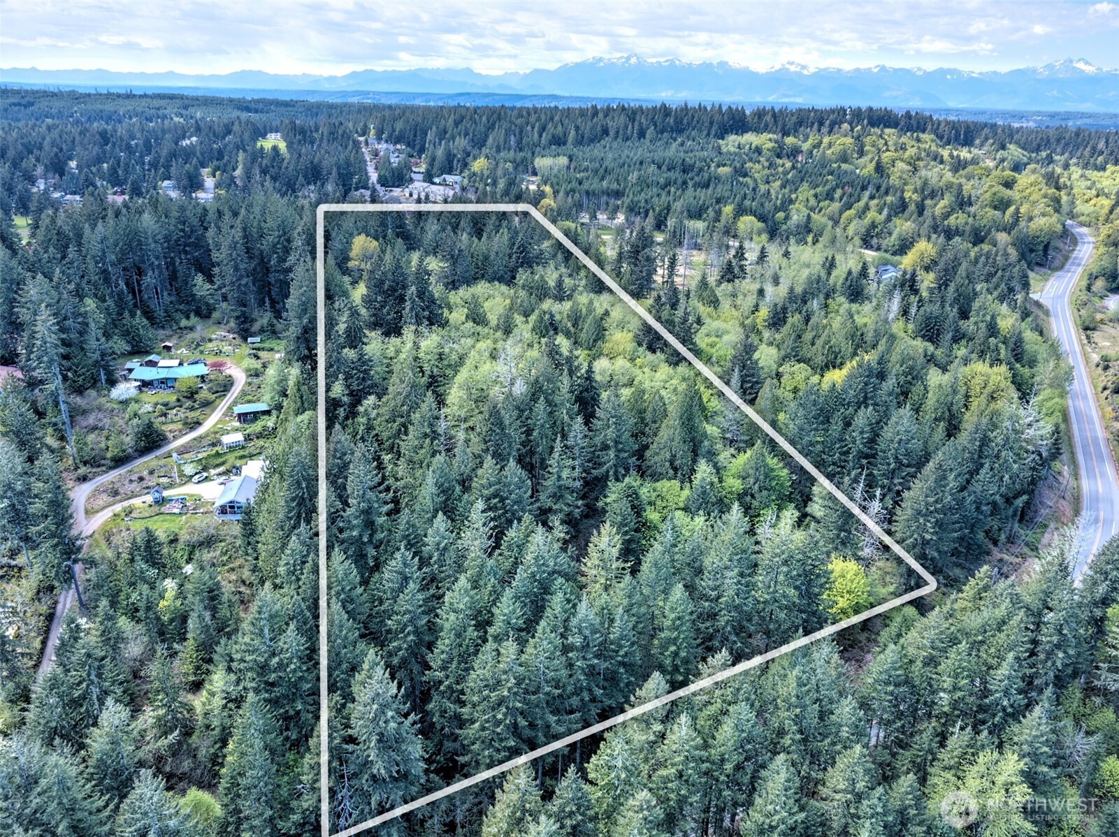 19381 E State Highway 3 Allyn WA 98524