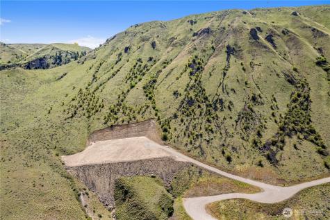 1501 Malaga Alcoa Highway Malaga WA 98828