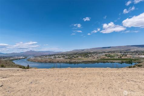 1501 Malaga Alcoa Highway Malaga WA 98828