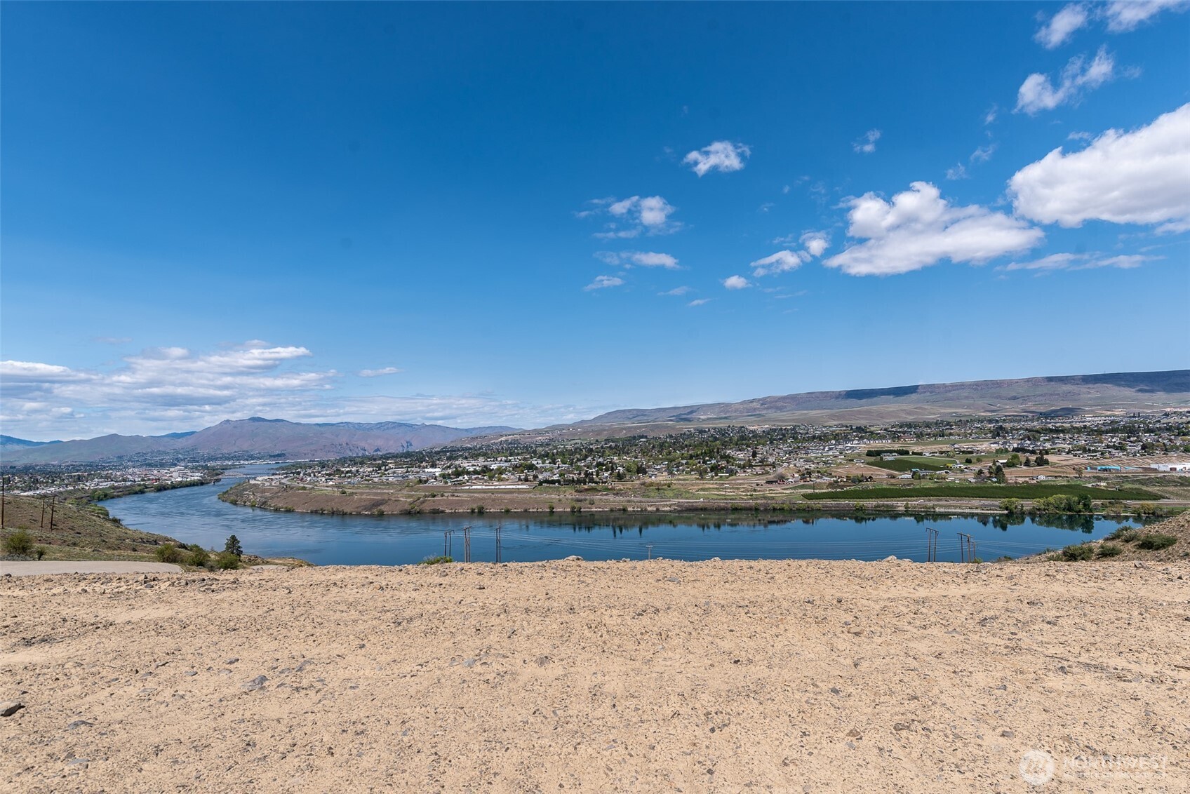 1501 Malaga Alcoa Highway Malaga WA 98828