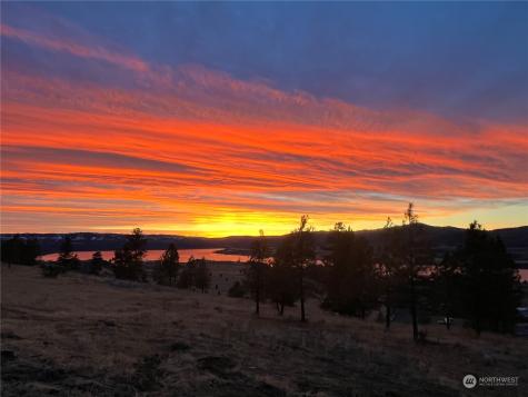 41831 Rio Vista Lane N Deer Meadows WA 99122