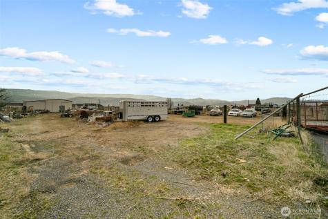 608 N Nester Court East Wenatchee WA 98802