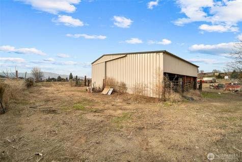 608 N Nester Court East Wenatchee WA 98802