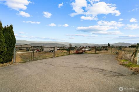 608 N Nester Court East Wenatchee WA 98802