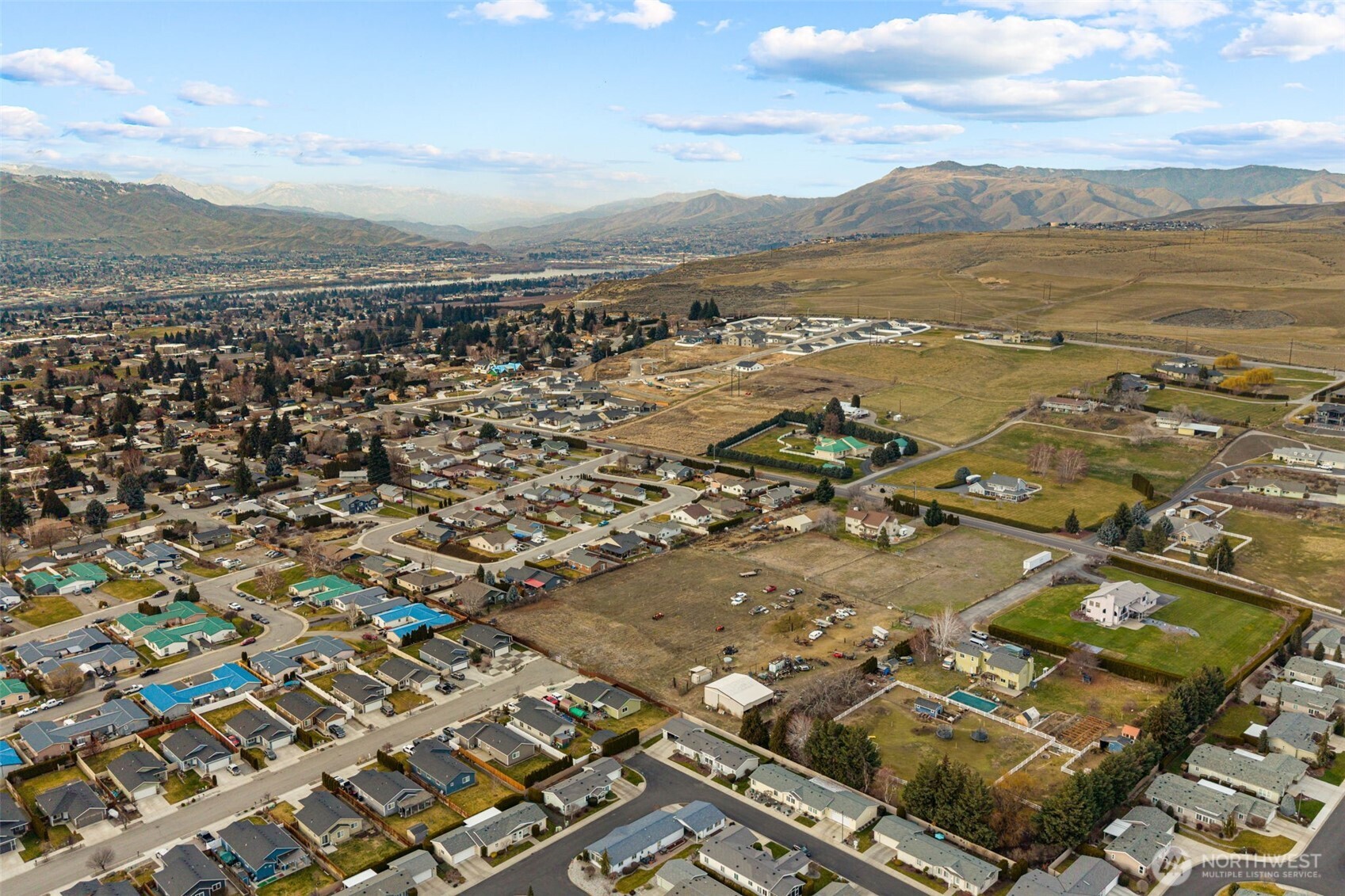 608 N Nester Court East Wenatchee WA 98802