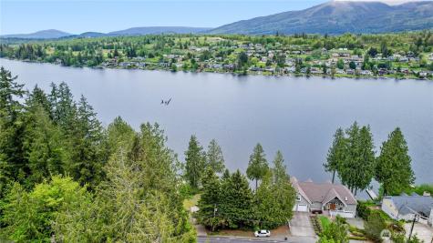 18545 W Big Lake Boulevard Mount Vernon WA 98274