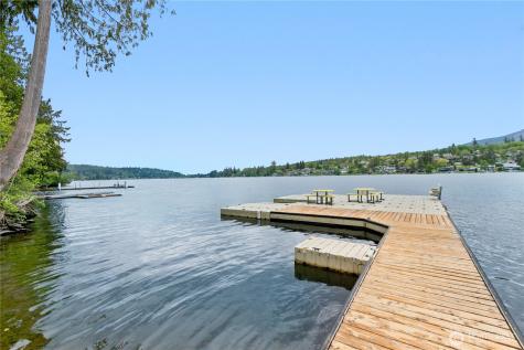 18545 W Big Lake Boulevard Mount Vernon WA 98274