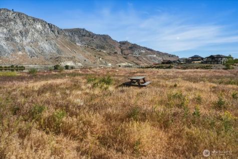 33 S Shore Drive Orondo WA 98843