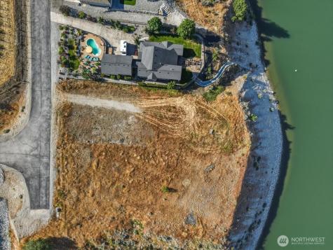 33 S Shore Drive Orondo WA 98843