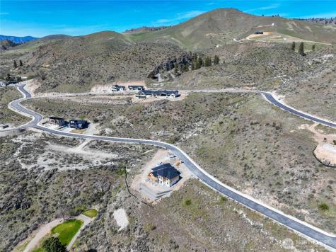 905 Long Drive Chelan WA 98816