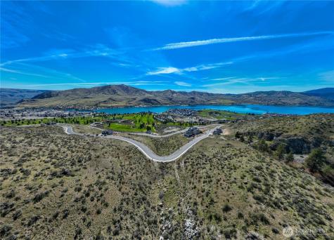 905 Long Drive Chelan WA 98816