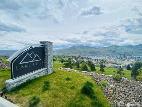 905 Long Drive Chelan WA 98816