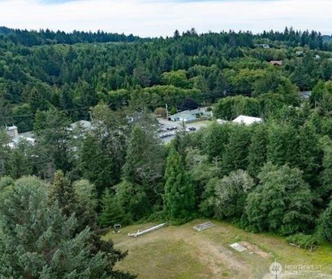 310 Cedar Street NE Ilwaco WA 98624