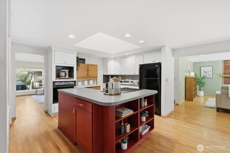 7032 132nd Avenue NE Kirkland WA 98033