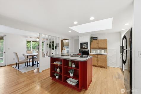 7032 132nd Avenue NE Kirkland WA 98033