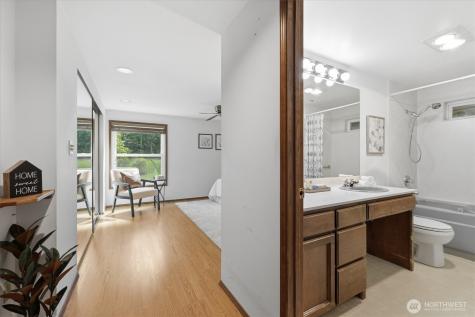 7032 132nd Avenue NE Kirkland WA 98033