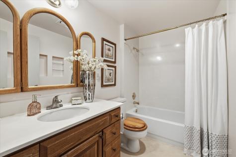 7032 132nd Avenue NE Kirkland WA 98033