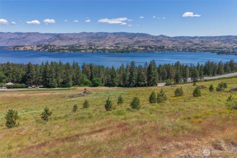 7 Navarre Coulee Road Chelan WA 98816