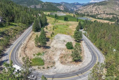 7 Navarre Coulee Road Chelan WA 98816