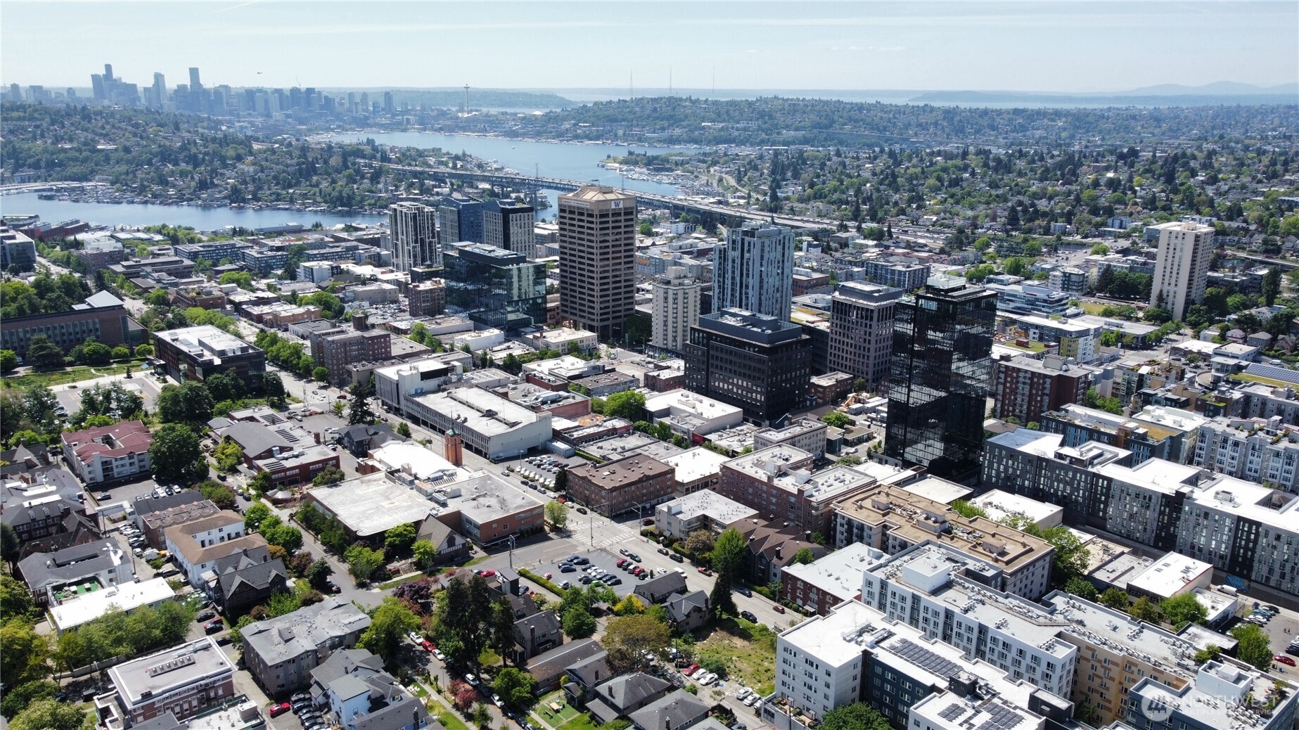 4722 - 4730 15th Avenue NE Seattle WA 98105