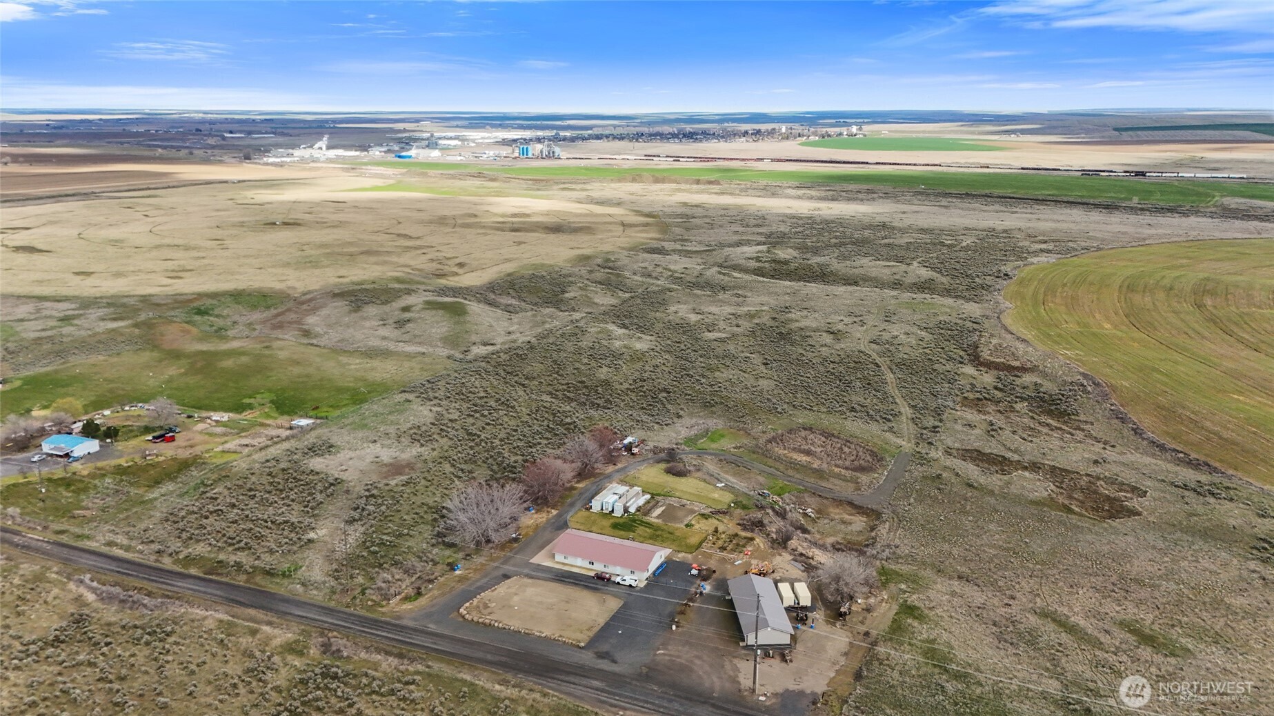 9051 SE Rd S Warden WA 98857
