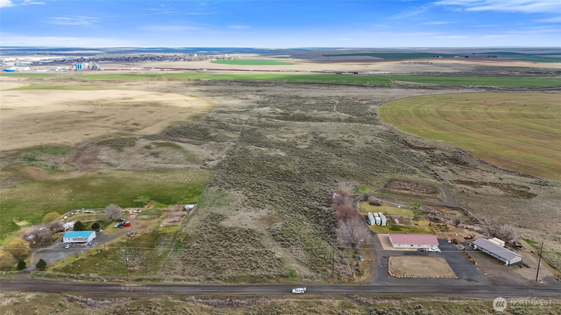 9051 SE Rd S Warden WA 98857