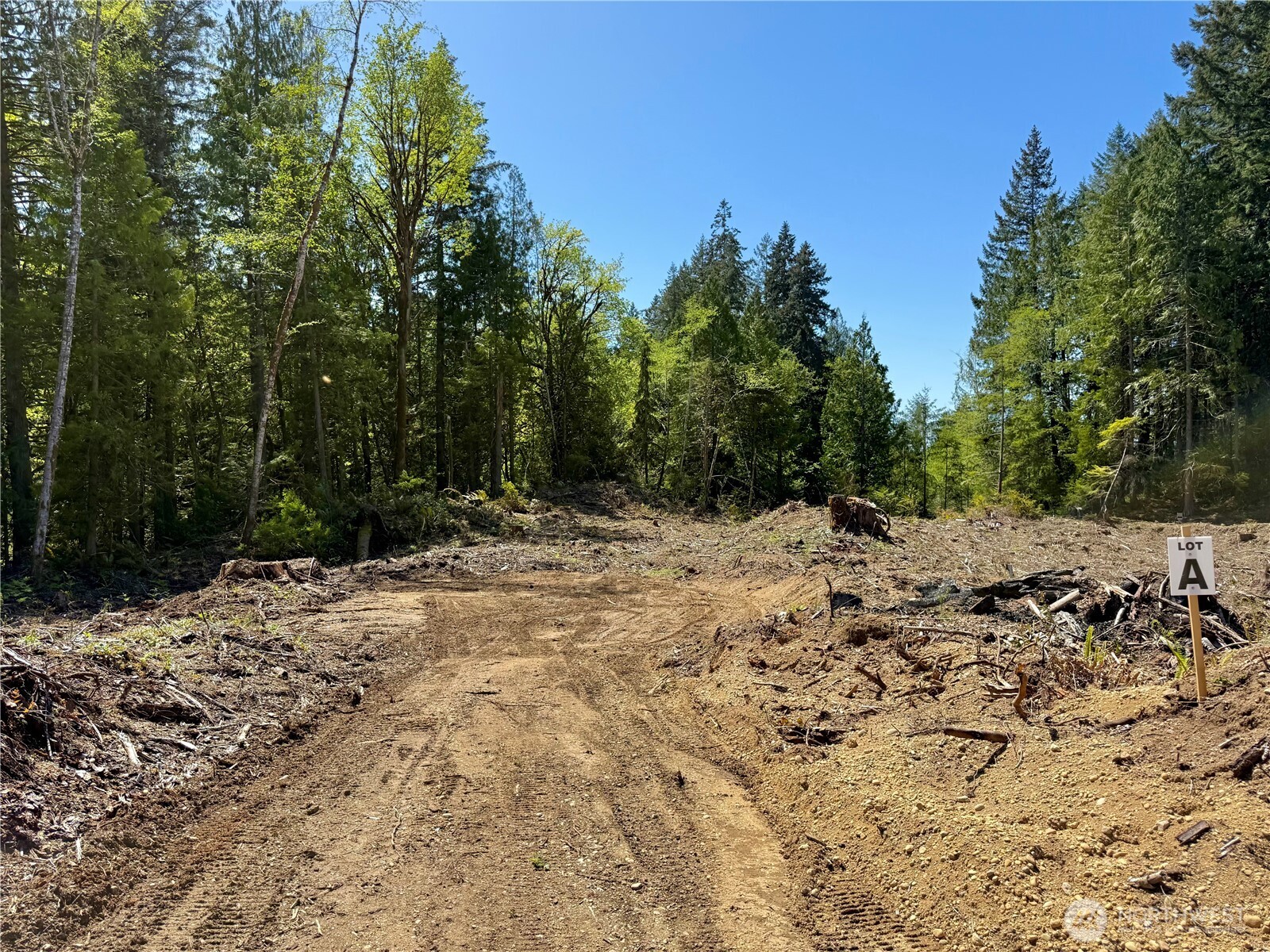 105 E Lakewood Drive Belfair WA 98528