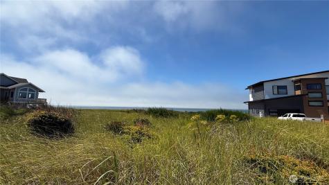 615 Dune Crest Loop Westport WA 98595
