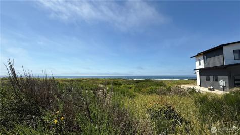 615 Dune Crest Loop Westport WA 98595