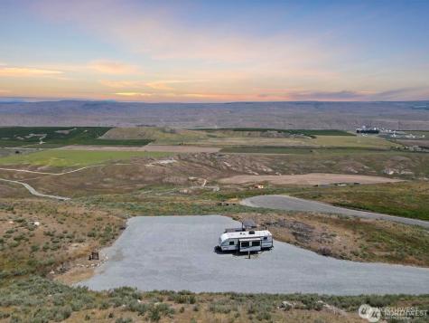 13 Little Spur Lane Brewster WA 98812