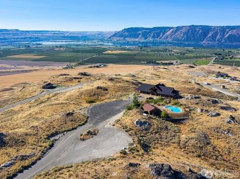 13 Little Spur Lane Brewster WA 98812