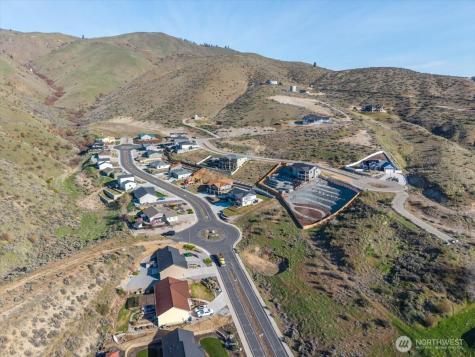 9988 Saska Way Entiat WA 98822
