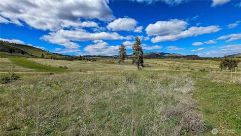 1 Washington Creek Road Chelan WA 98816