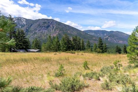 58 Homestead Road Winthrop WA 98862