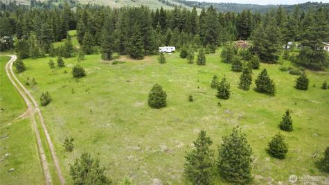 13 Miner's Ridge Road Oroville WA 98844
