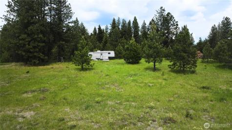 13 Miner's Ridge Road Oroville WA 98844