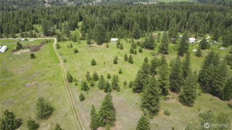 13 Miner's Ridge Road Oroville WA 98844