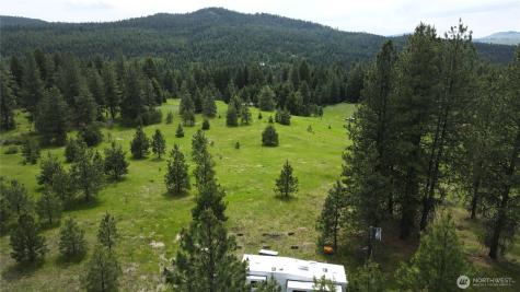 13 Miner's Ridge Road Oroville WA 98844