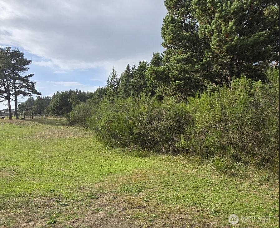 47 State Route 105 S Grayland WA 98547