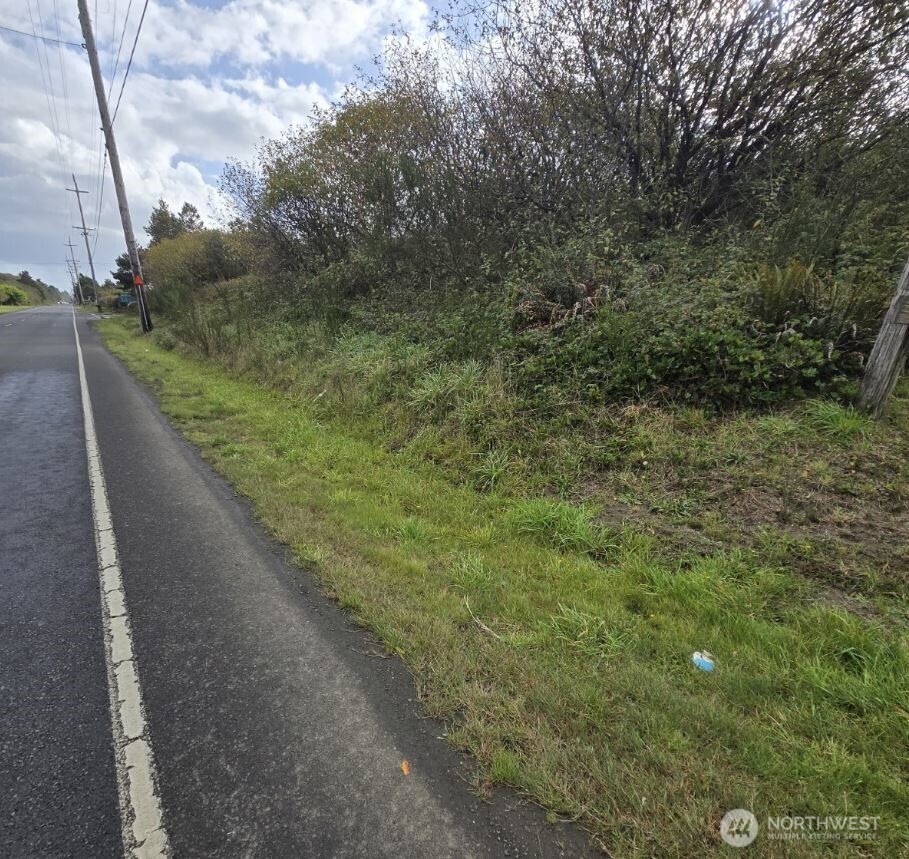 47 State Route 105 S Grayland WA 98547