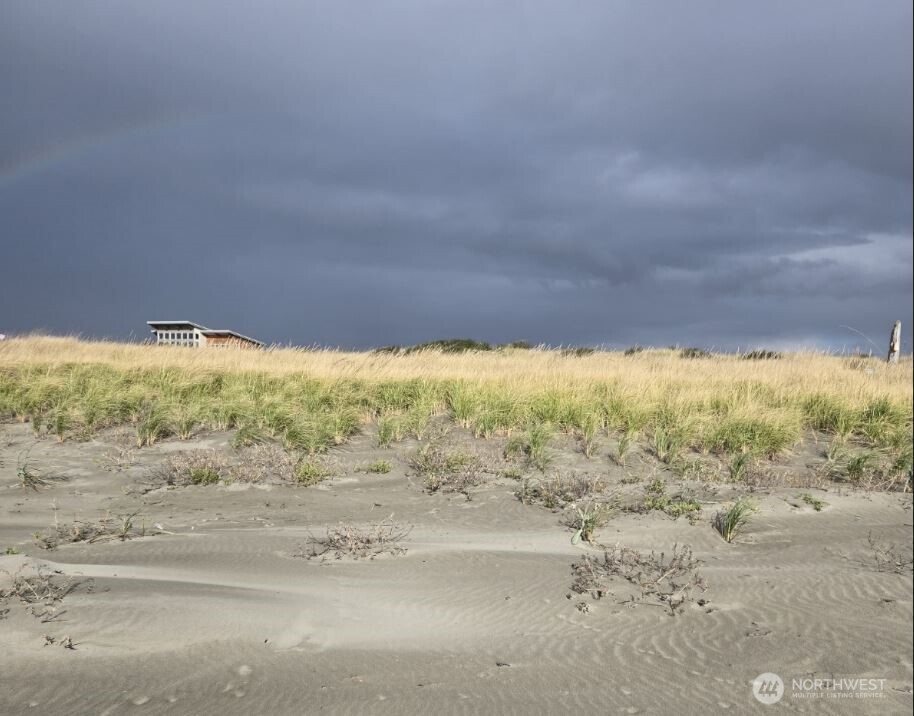47 State Route 105 S Grayland WA 98547