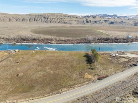 626 Monse River Road Brewster WA 98812