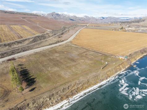 626 Monse River Road Brewster WA 98812