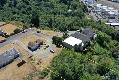 2910 44th Avenue NE Tacoma WA 98422