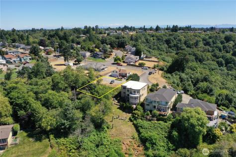 2910 44th Avenue NE Tacoma WA 98422